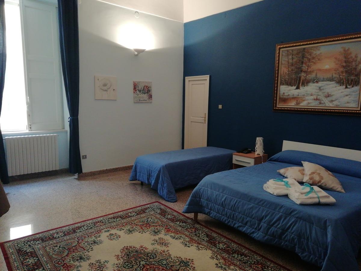 Do Re Mi Bb Panzió Trani Kültér fotó