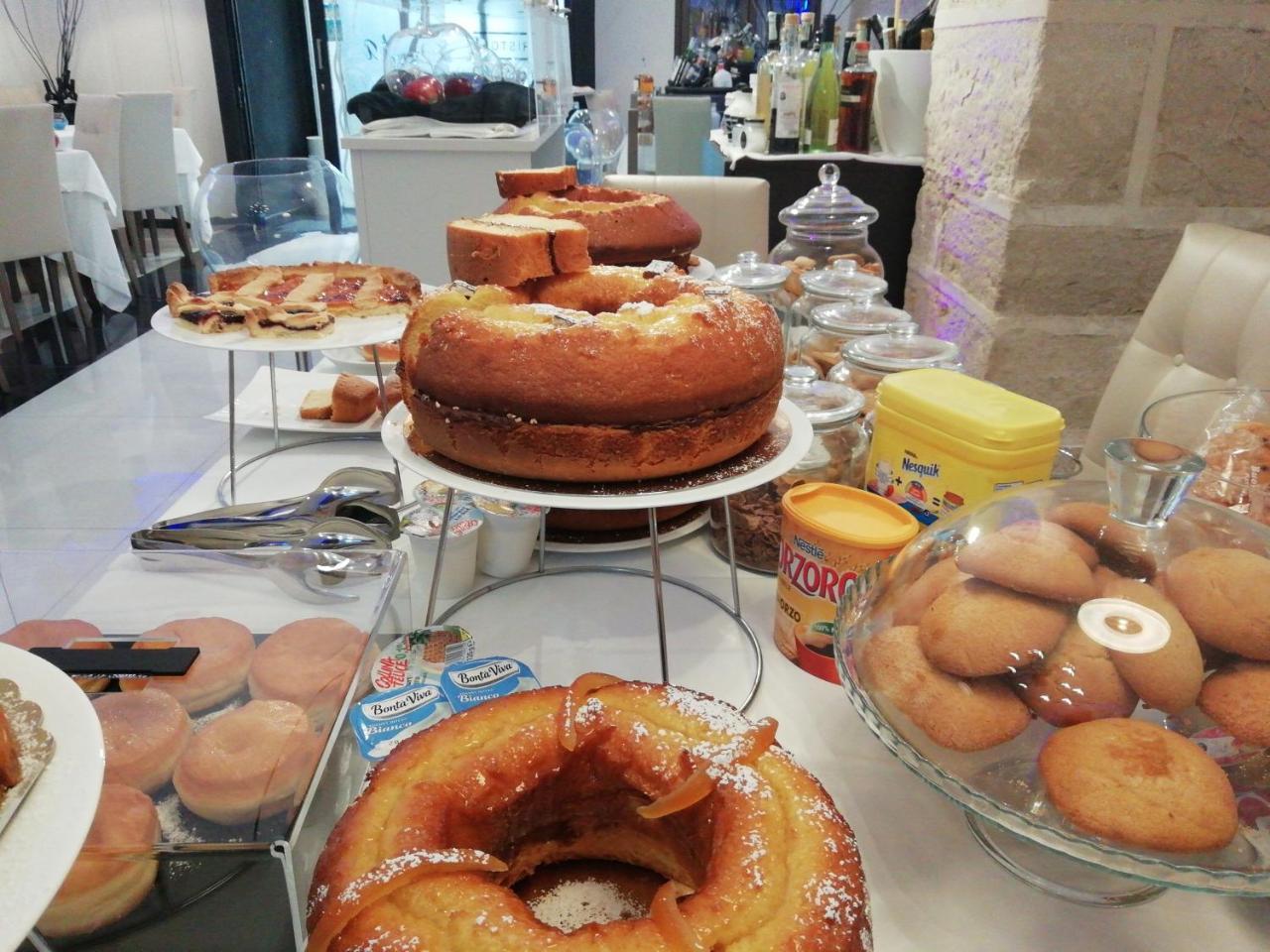 Do Re Mi Bb Panzió Trani Kültér fotó